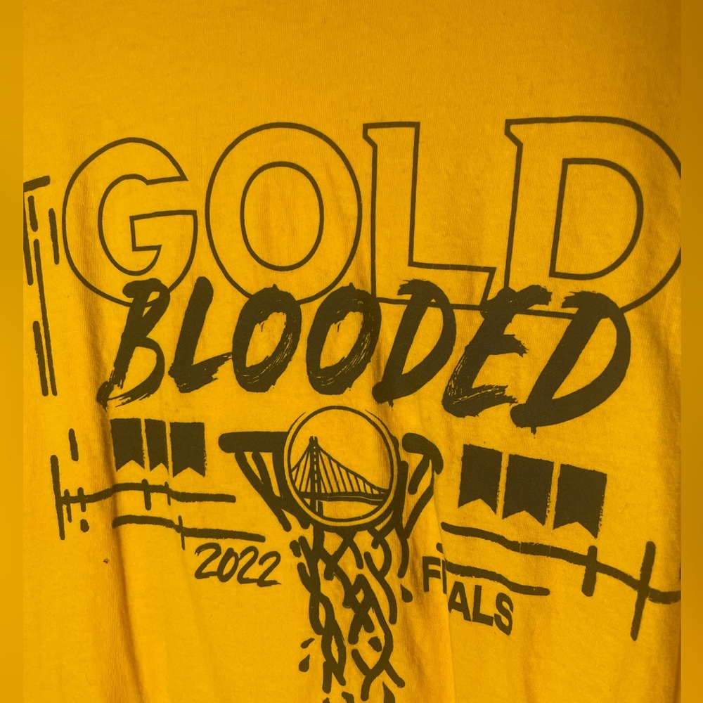 2022 Golden State Warriors Gold Blooded t-shirt size Xlarge